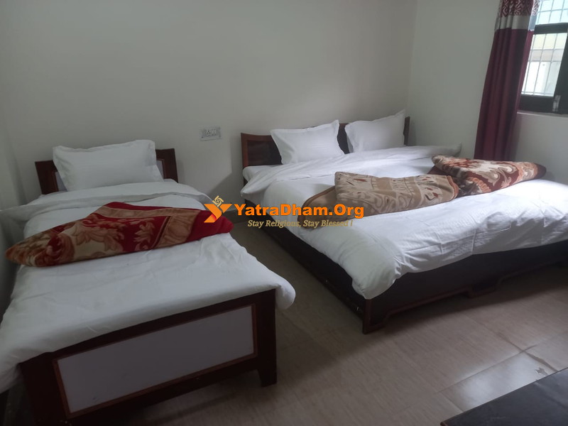 Hotel Veda Badrinath Room