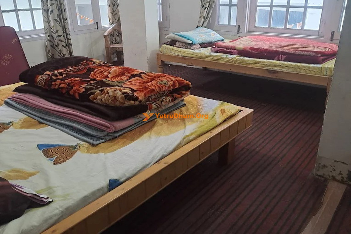Shri Sanatan Dharam Pratap Sabha Yatri Niwas Srinagar 3 Bed Room