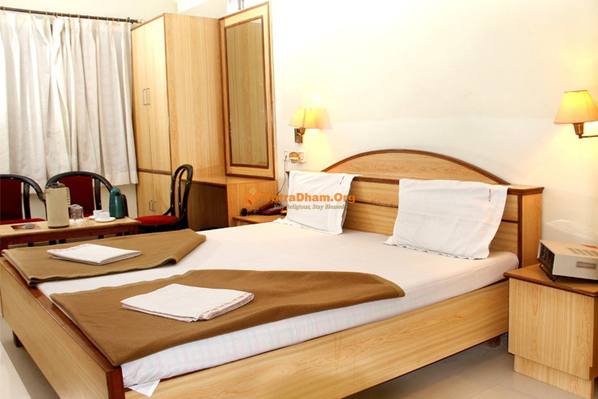 Hotel Kashi Prayagraj 2 Bed Room