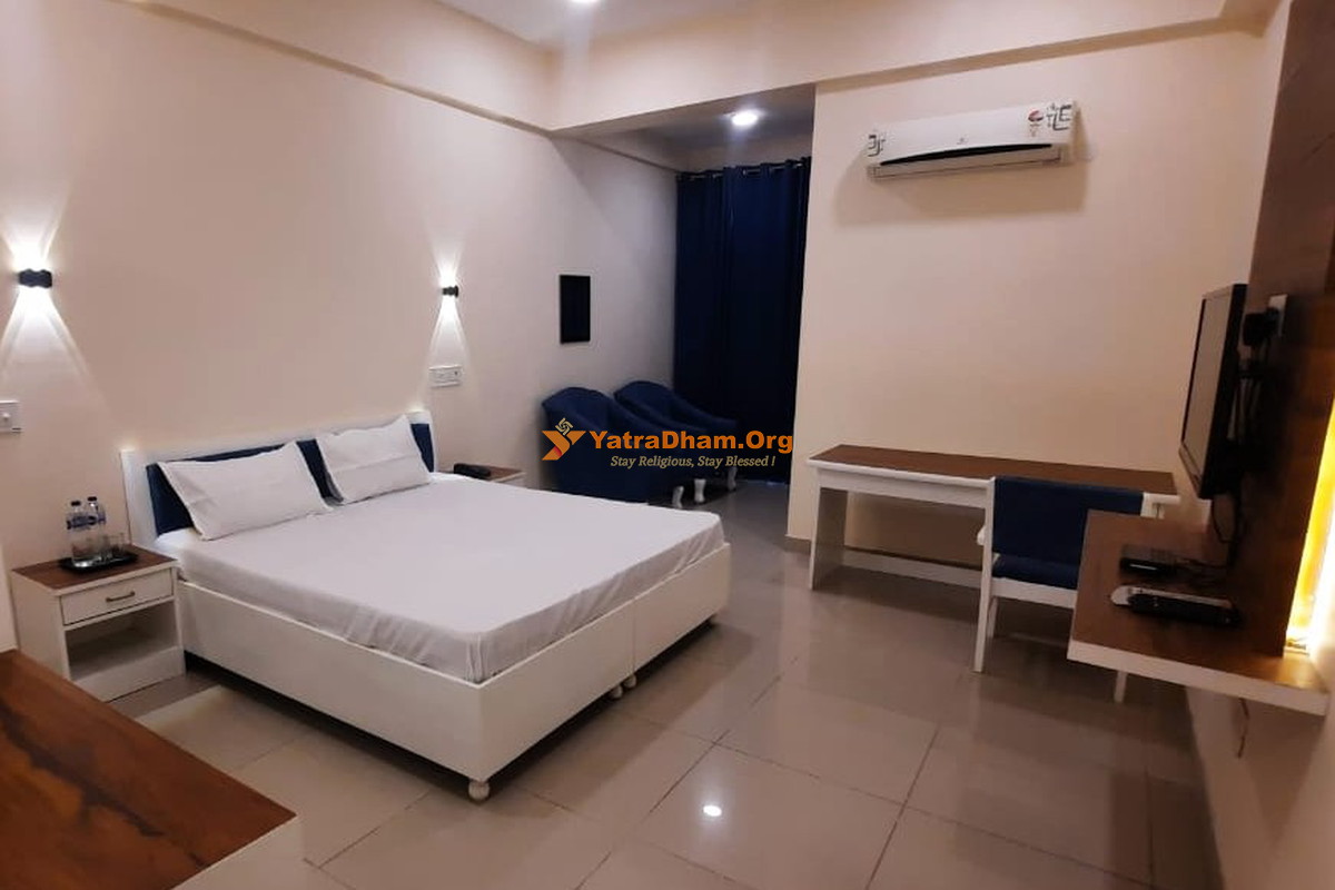 Shree Sharda Peetham Guest House Dehradun 2 Bed Room View