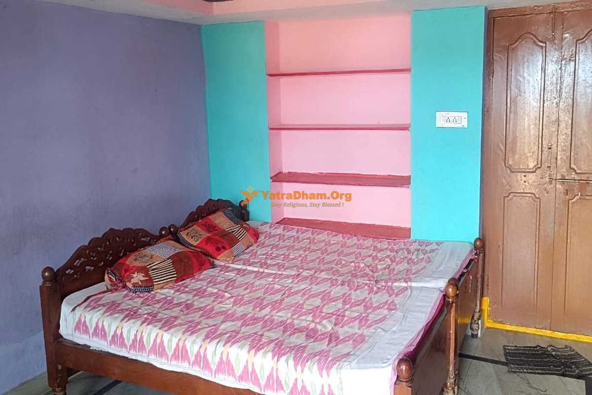 Sathish Lodging Kaleshwaram 2 Bed Room