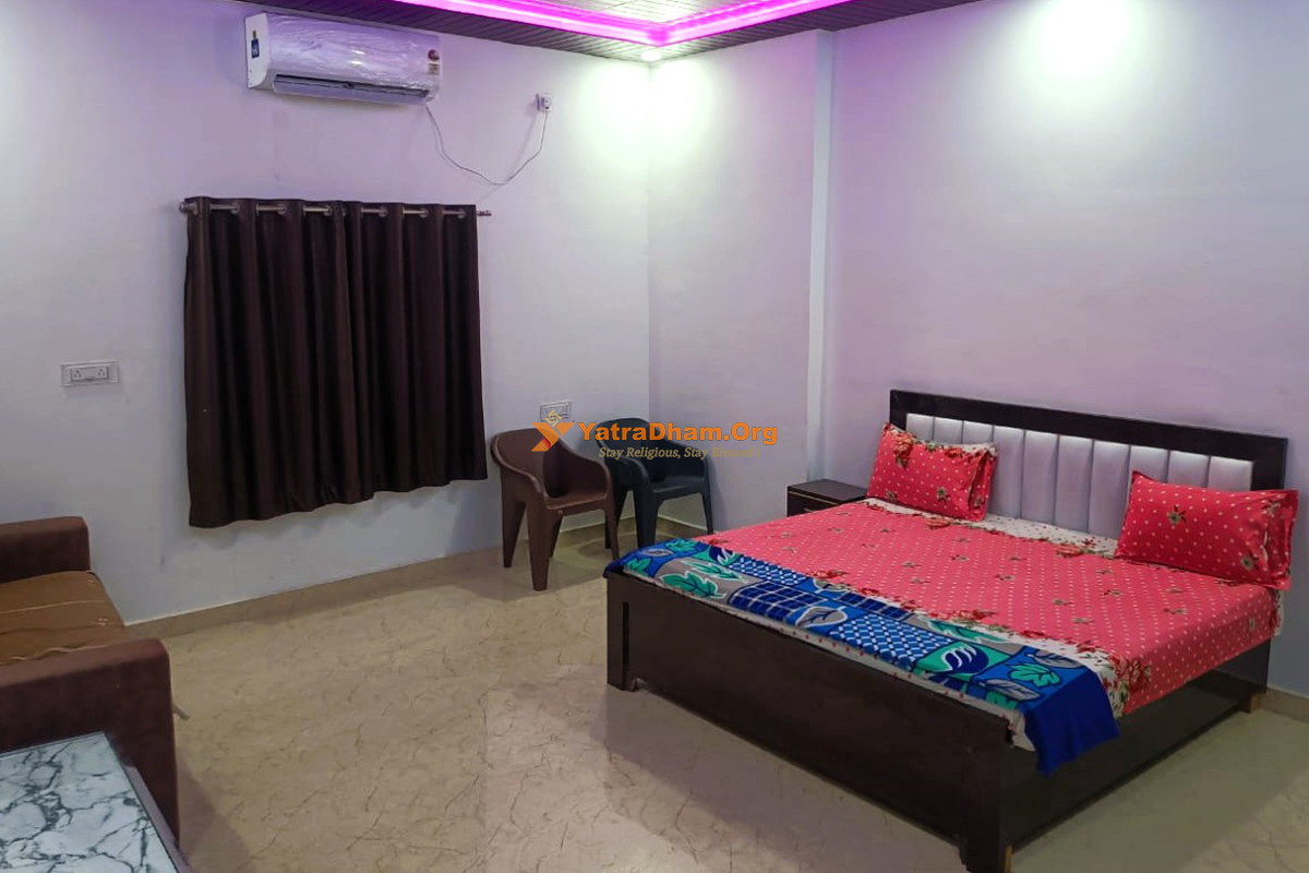 Lakshya Lalit Nepali Dharamshala Sonepur Room