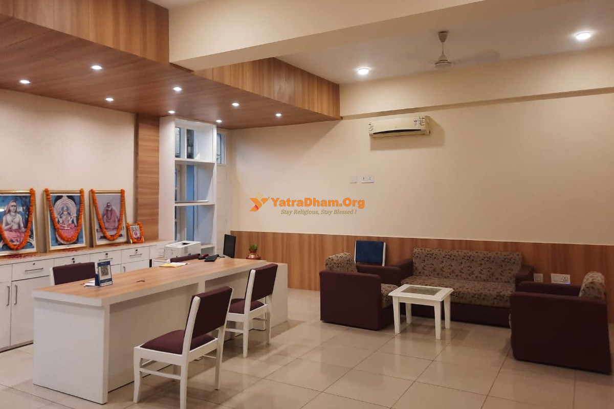 Shree Sharda Peetham Guest House Dehradun 2 Bed Room View