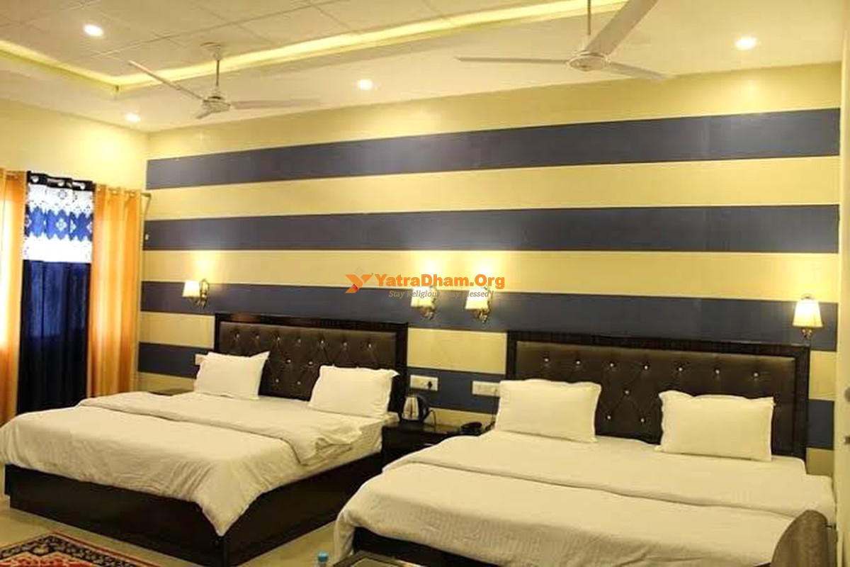 Hotel Bhagirathi New Tehri 4 Bed Room