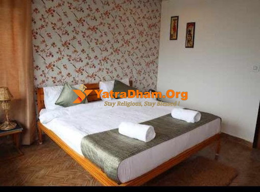 Kedar Kantha Resort Guptkashi Room