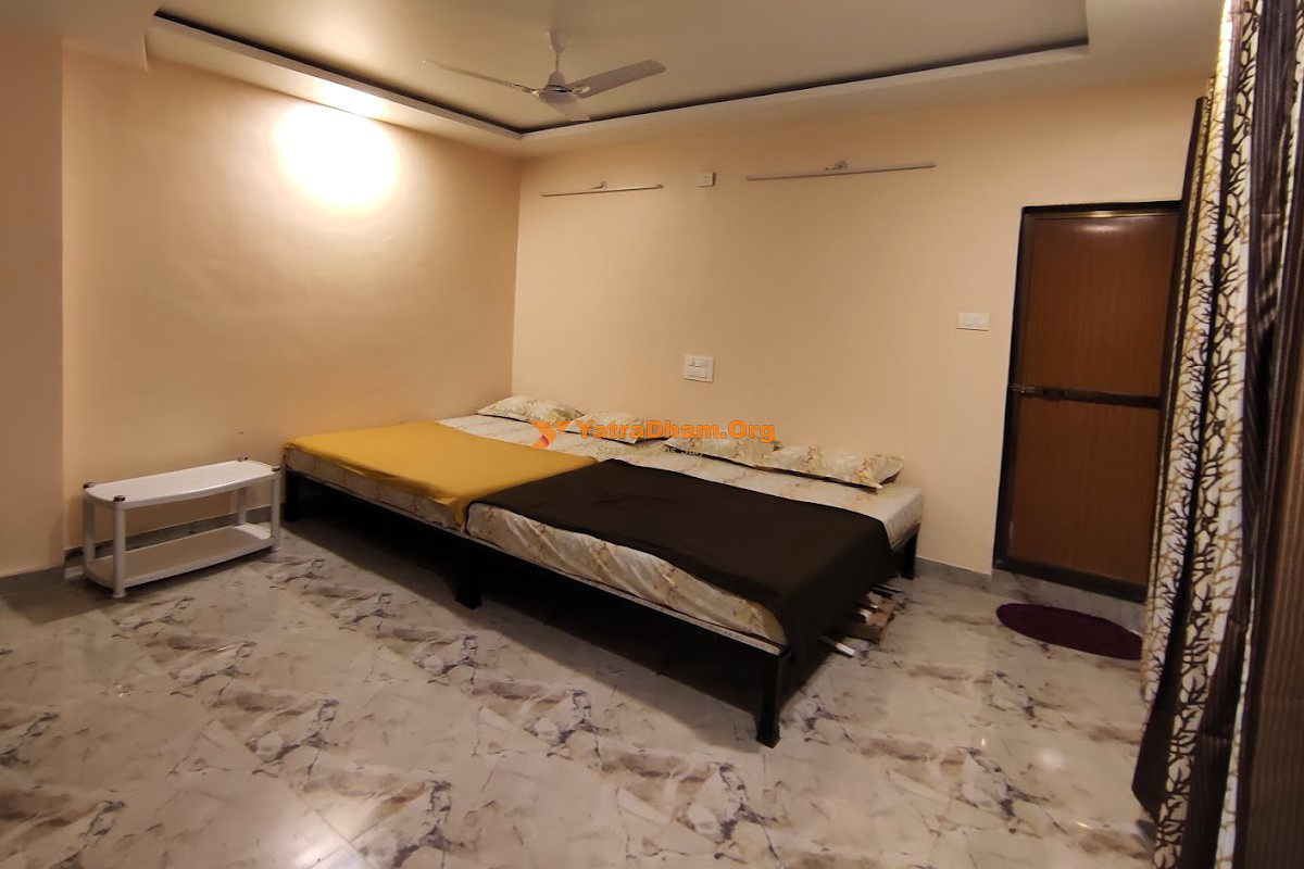 The Hilltop Residency Matheran 4 Bed Room