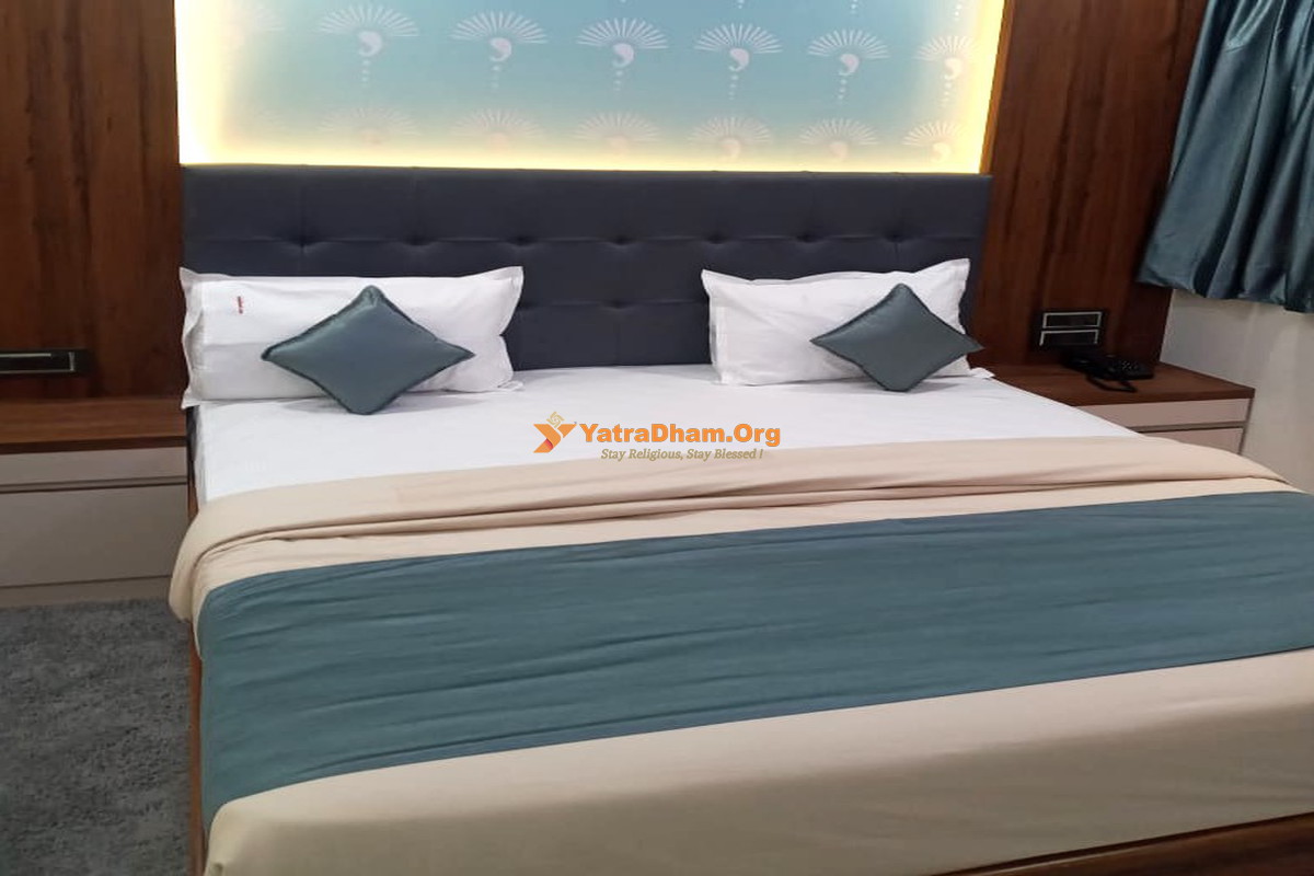 Hotel Ambience Inn Alandi 2 Bed Room View