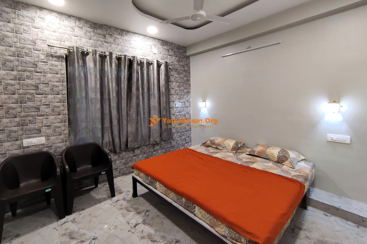 The Hilltop Residency Matheran 2 Bed Room
