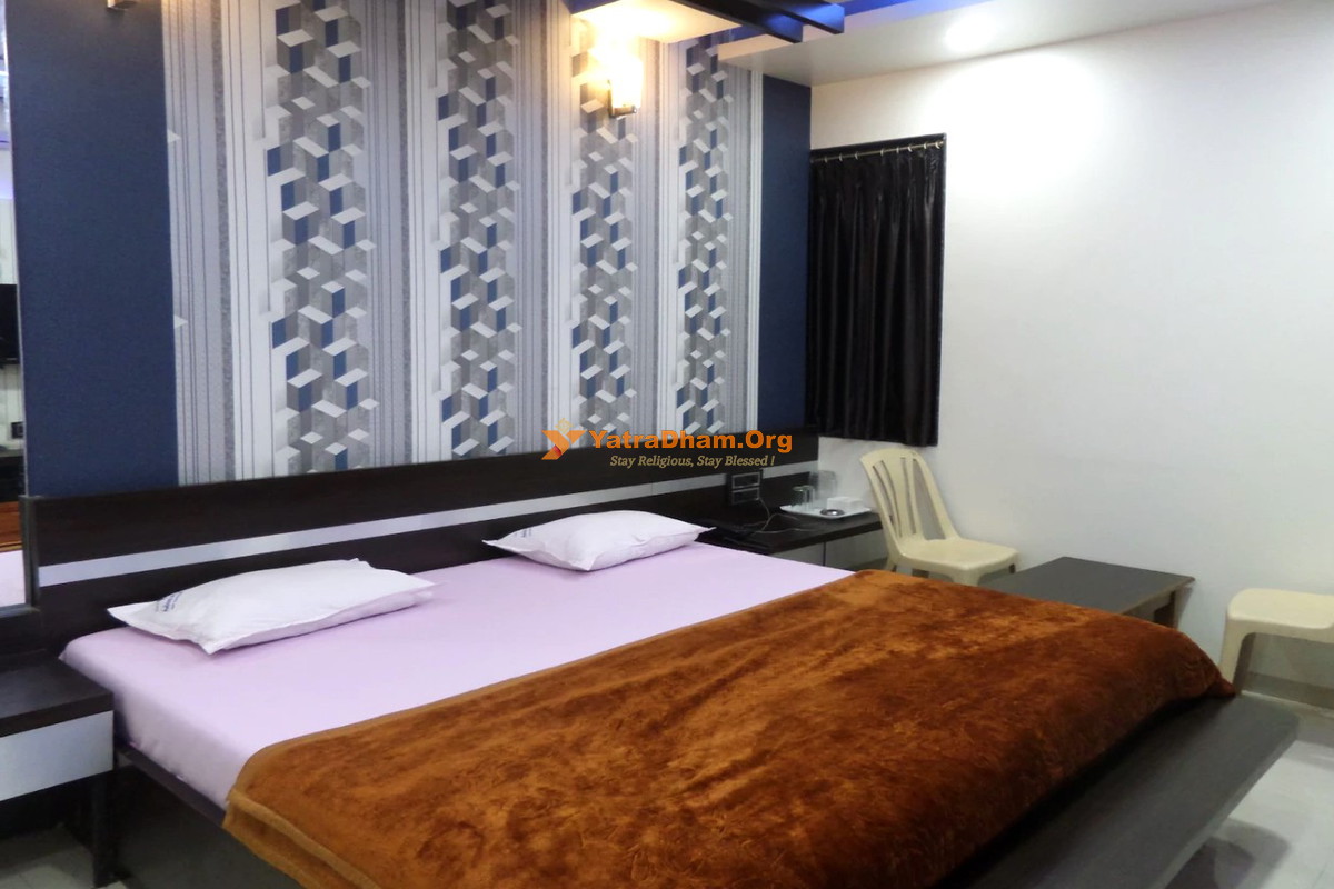 Hotel Ambience Inn Alandi 2 Bed Room View