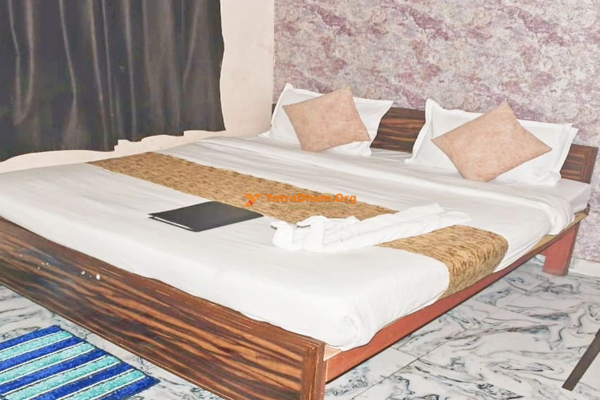 Allahabad (Prayagraj) Hotel Krishna Inn 2 Bed Room