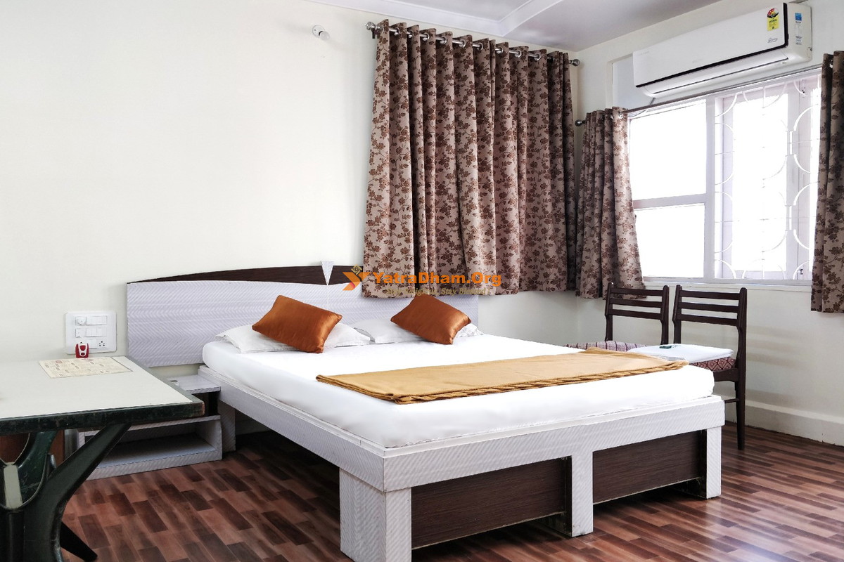 Hotel Sangam Residency Khopoli 2 Bed Room
