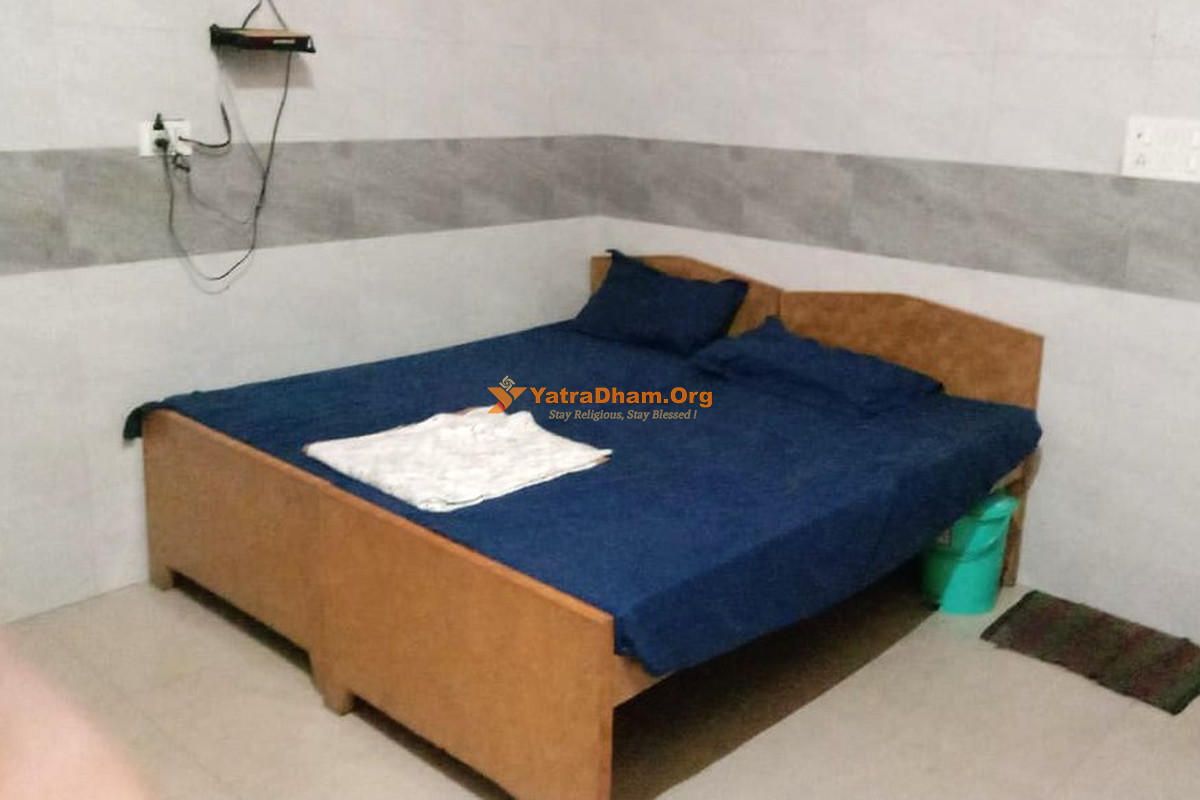 Mahawar Vaish Atithi Bhavan Mathura 2 Bed Room View