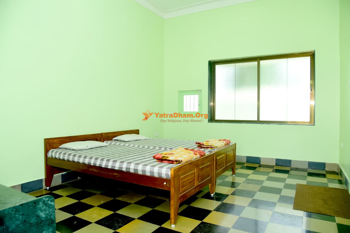 Bachcharaj Dharmshala 2 Bed Room