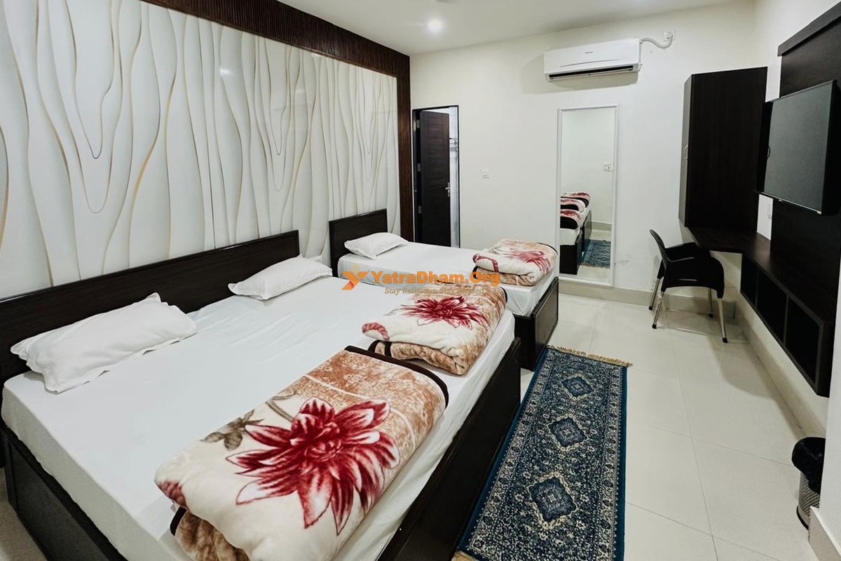 Lala Hari Chand Seva Sadan Khatu 3 Bed Room