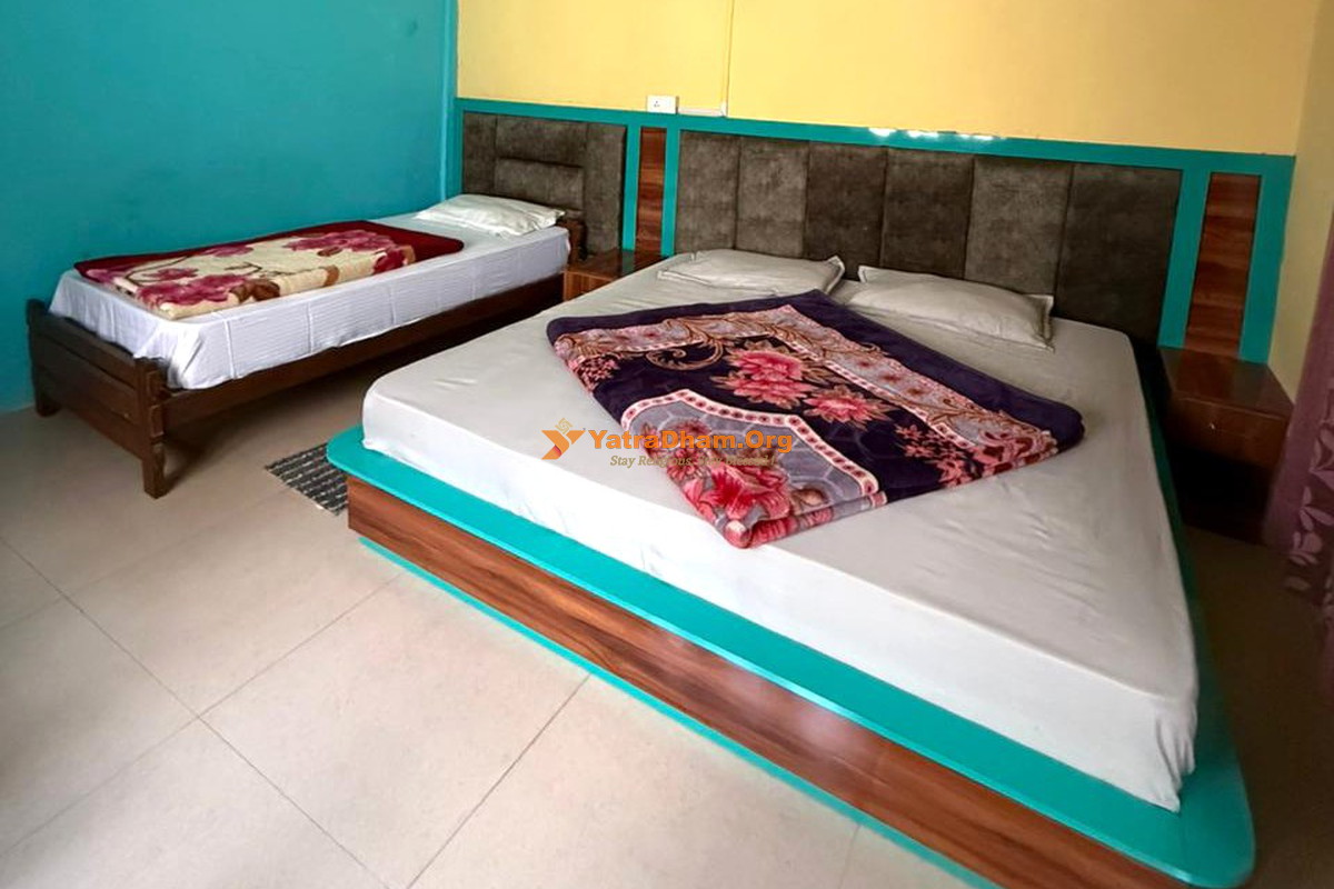 Hotel Shubham Govindghat 3 Bed Room View