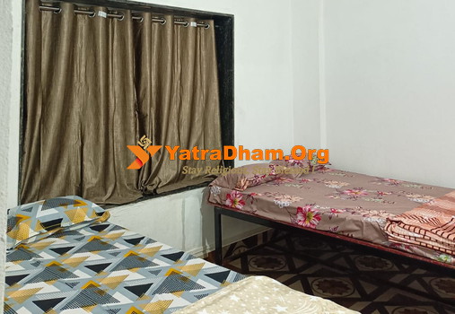 Ayodhya Yatri Niwas Adamapur