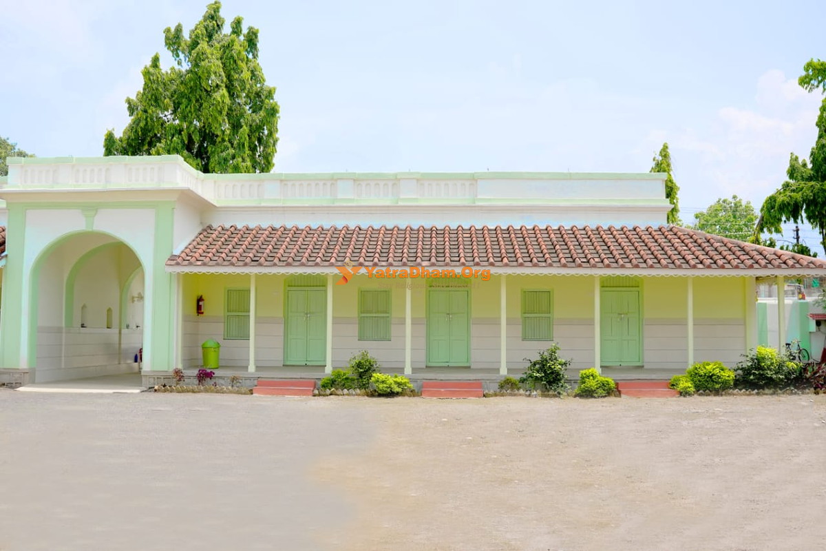 Bachcharaj Dharmshala 2 Bed Room