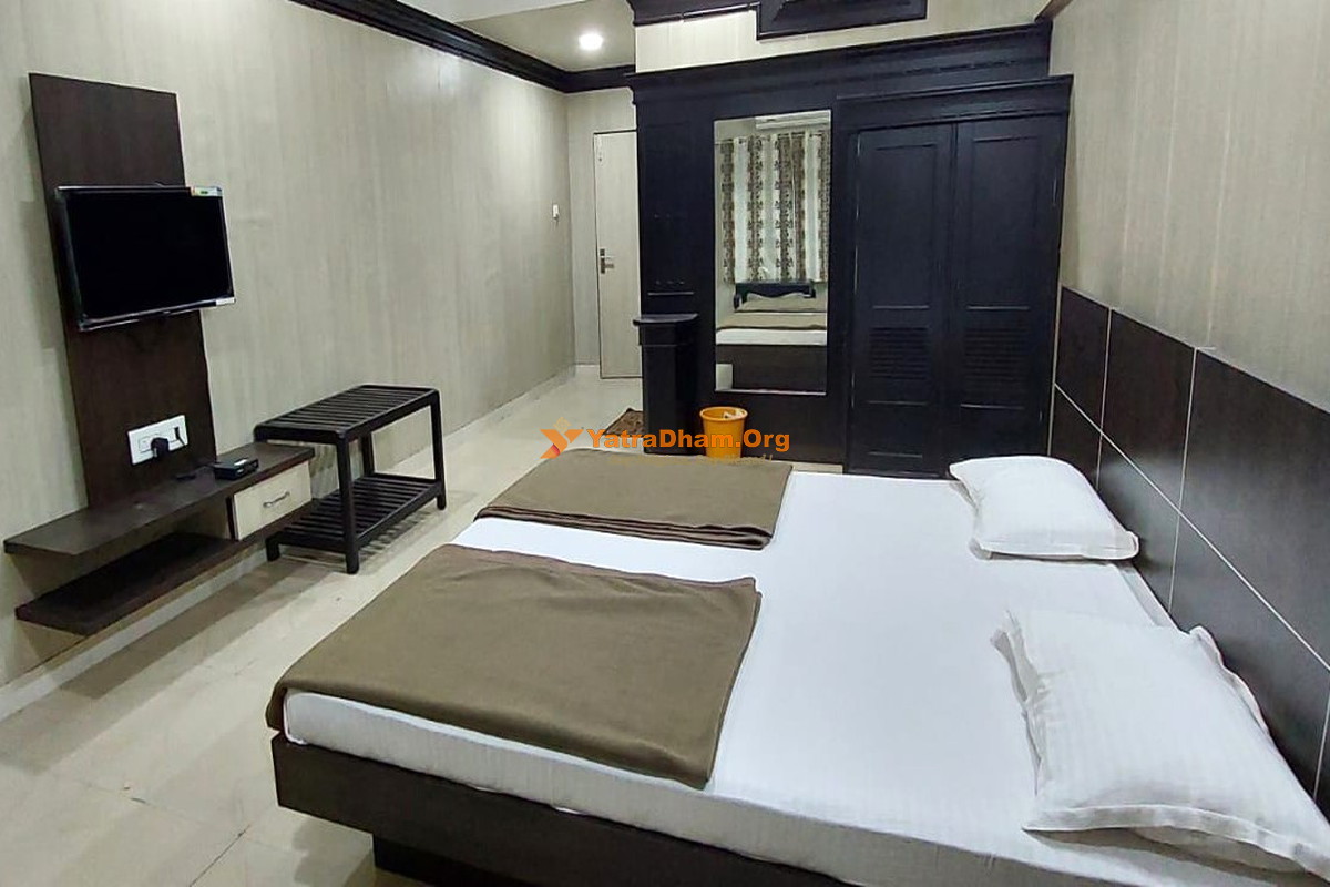 Harihar Sri Siddeshwara Deluxe Lodge 2 Bed Room