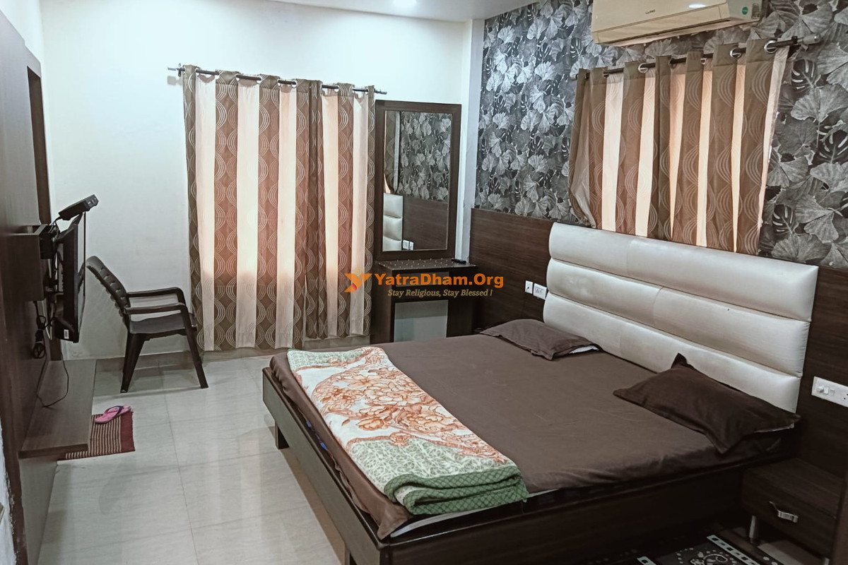 Shri Kashidham Atithi Bhawan Khatu 2 Bed Room