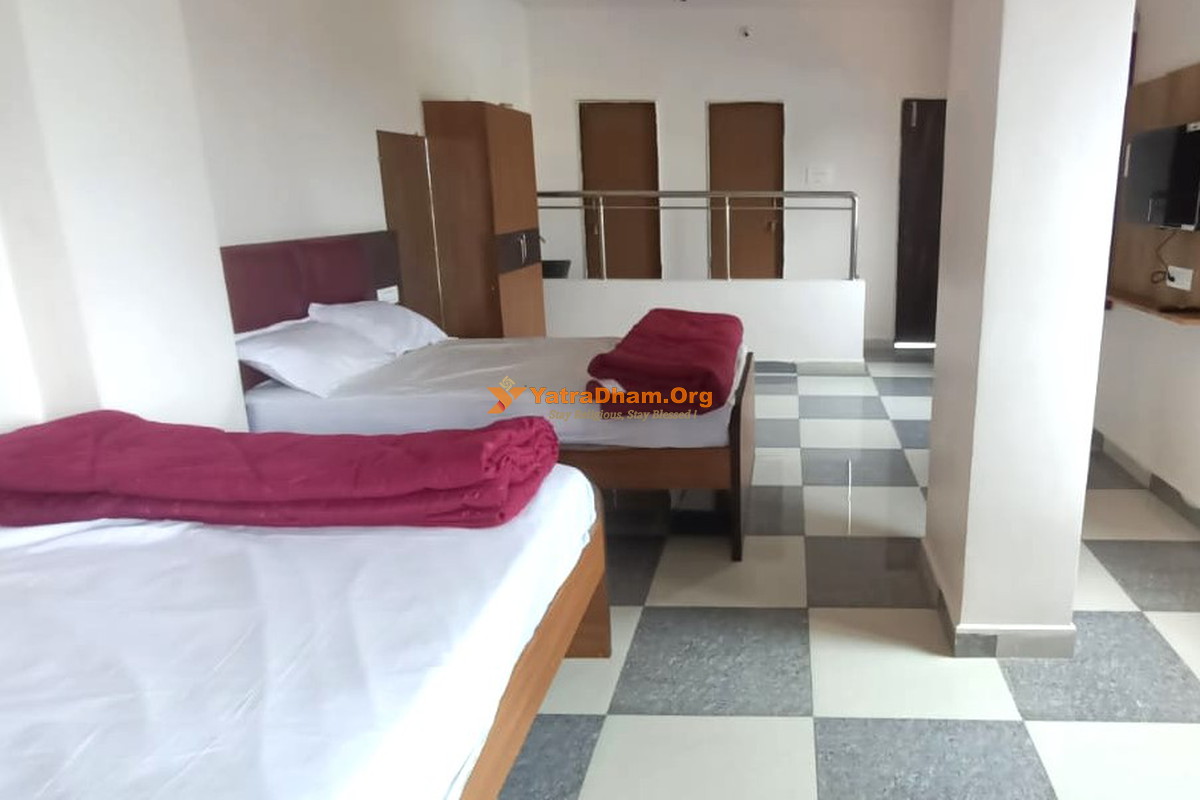 SVR Lodge Gadwal 4 Bed Room