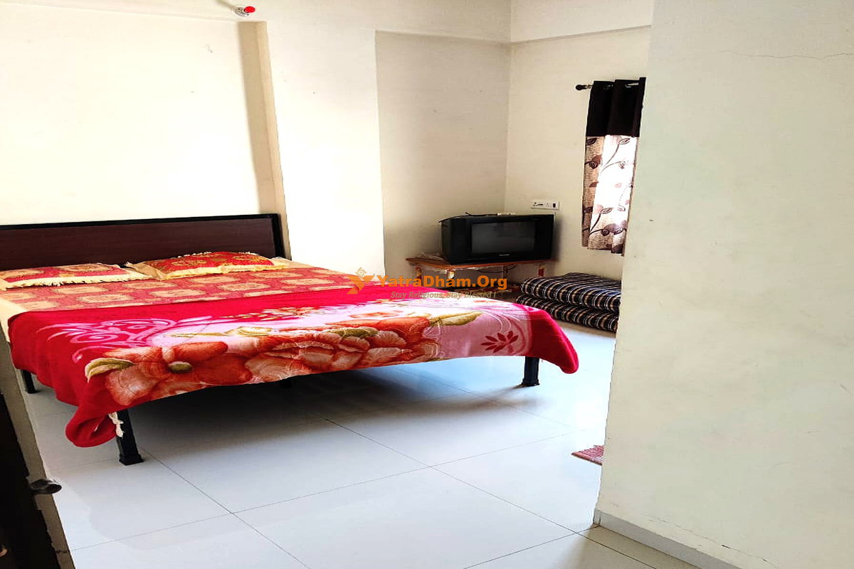 Yash Lodge Ozar (Pune) 2 Bed Room