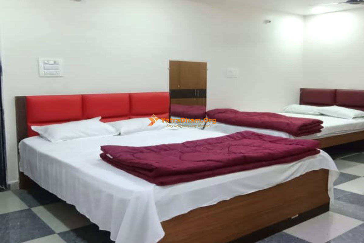 SVR Lodge Gadwal 4 Bed Room