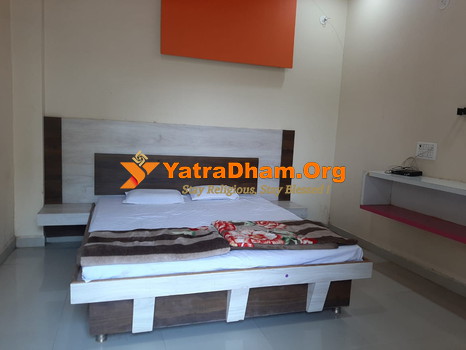 Shri Jyotirling Devsthan Yatri Nivas Aundha Nagnath