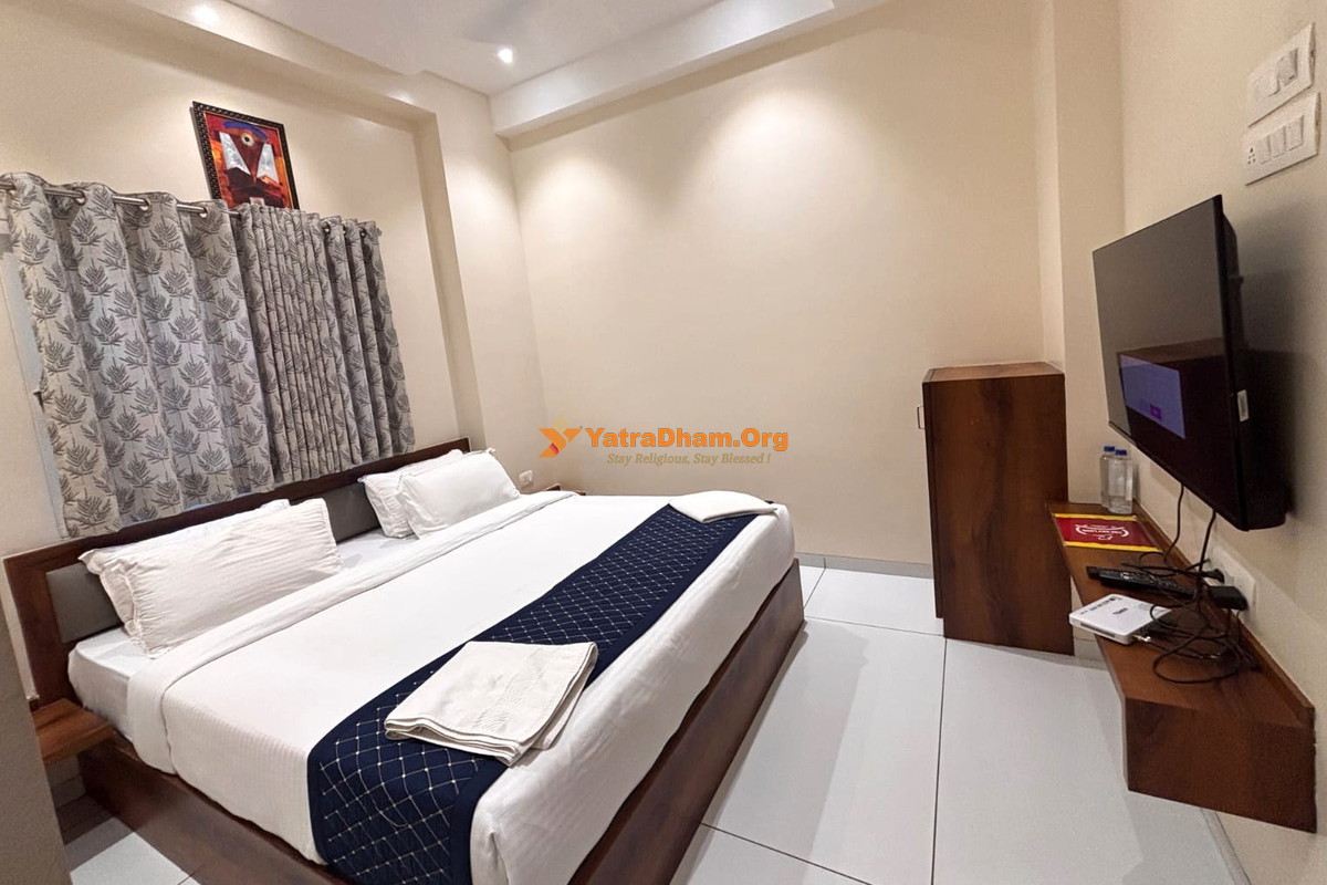 The Sky Land Hotel & Restaurant Tuljapur 2 Bed Room