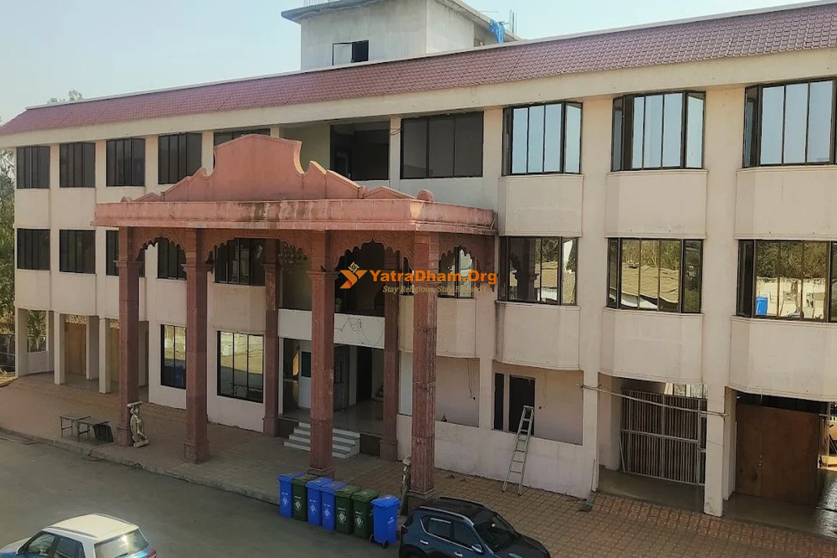 Shri Parshwanath Digambar Punyodaya Jain Mandir Shirsad Building