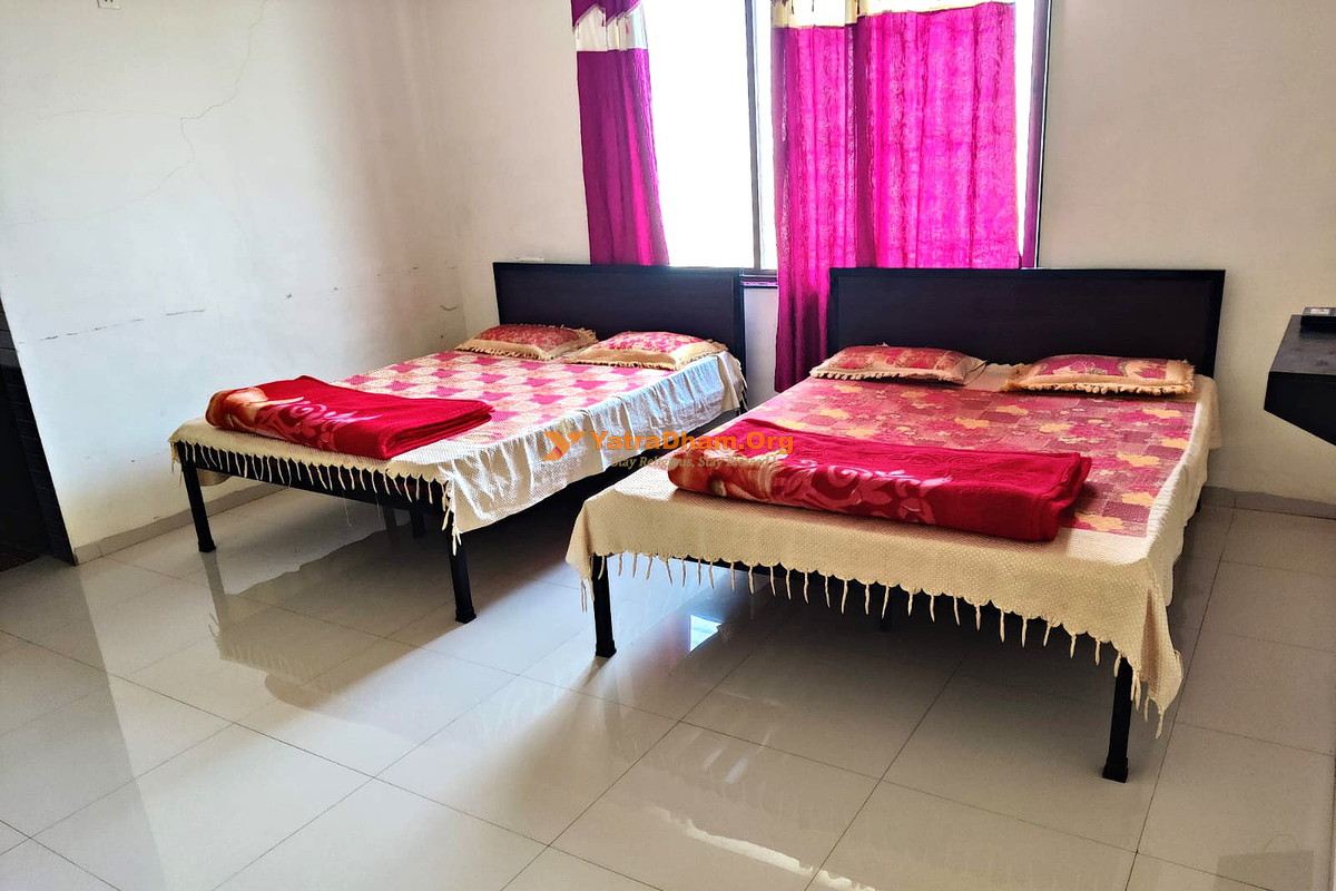 Yash Lodge Ozar (Pune) 4 Bed Room