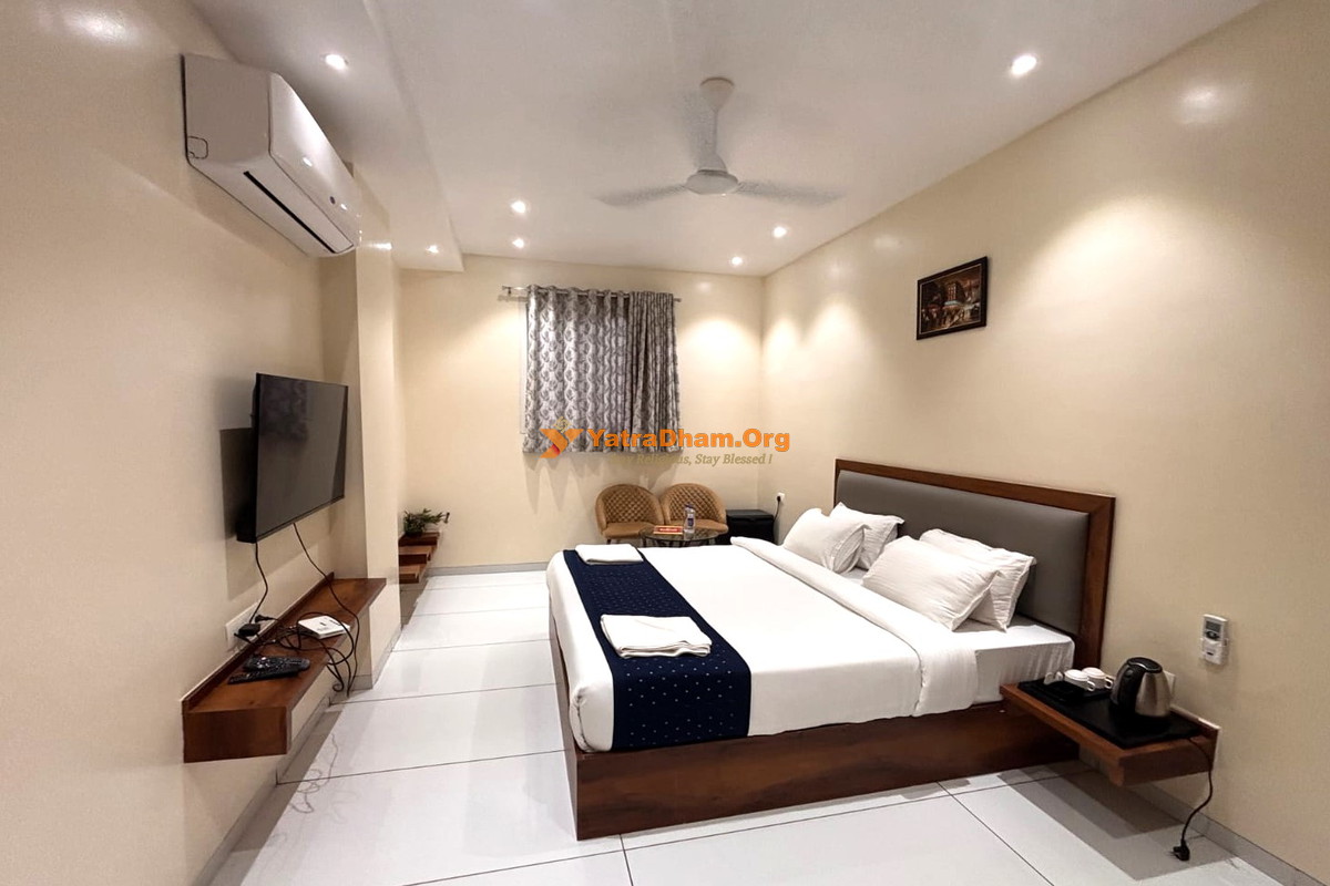 The Sky Land Hotel & Restaurant Tuljapur 2 Bed Room