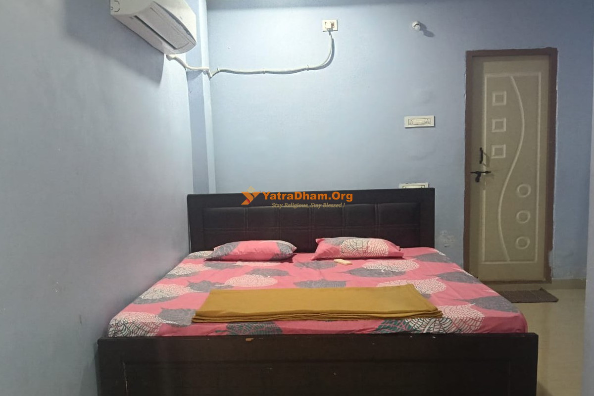 Kaleshwaram SSR Lodge 2 Bed Room
