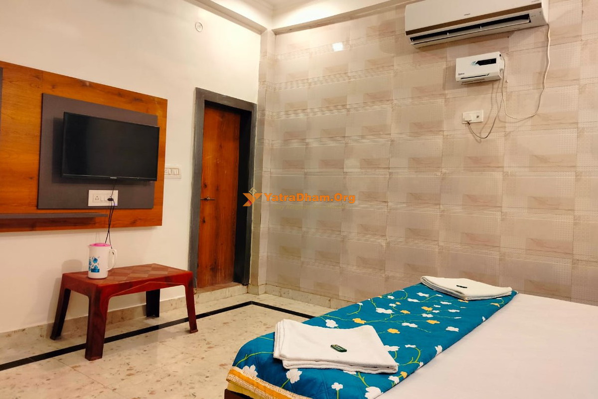 Ayodhya The Nirmala Palace 2 Bed Room View