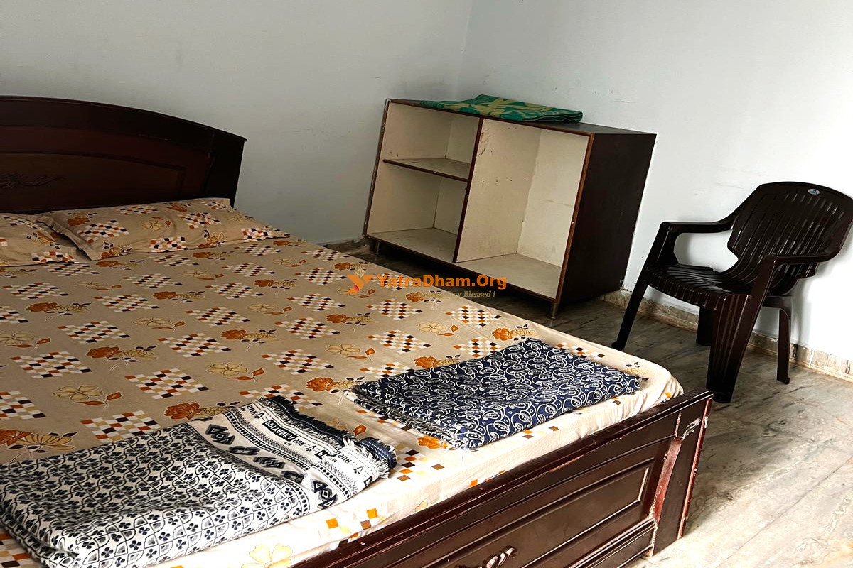 Arya Vysya Vasavi Nityannadana Satram Trust Chilkur 2 Bed Room