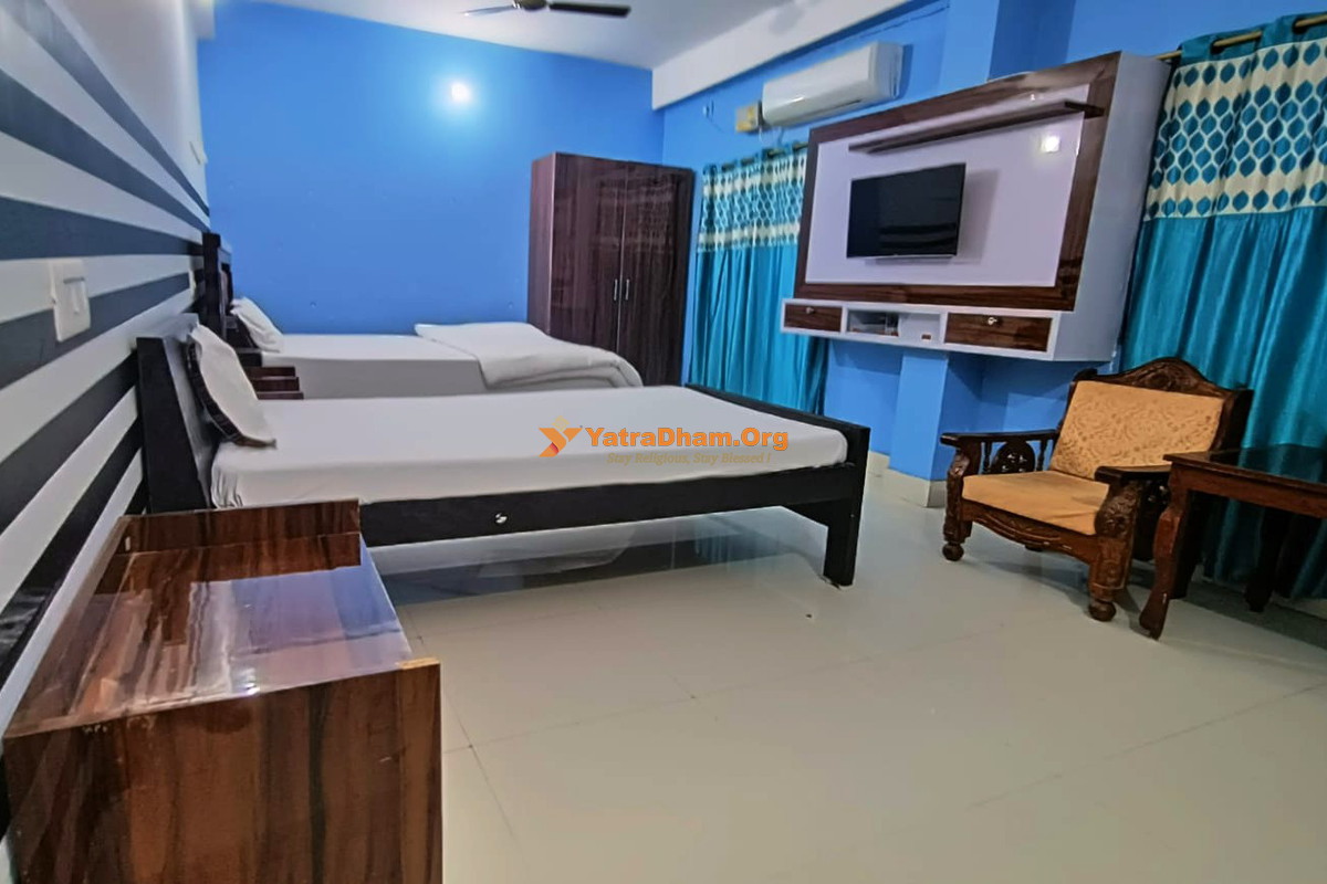 Guest House Nalanda Nalanda 4 Bed AC Room