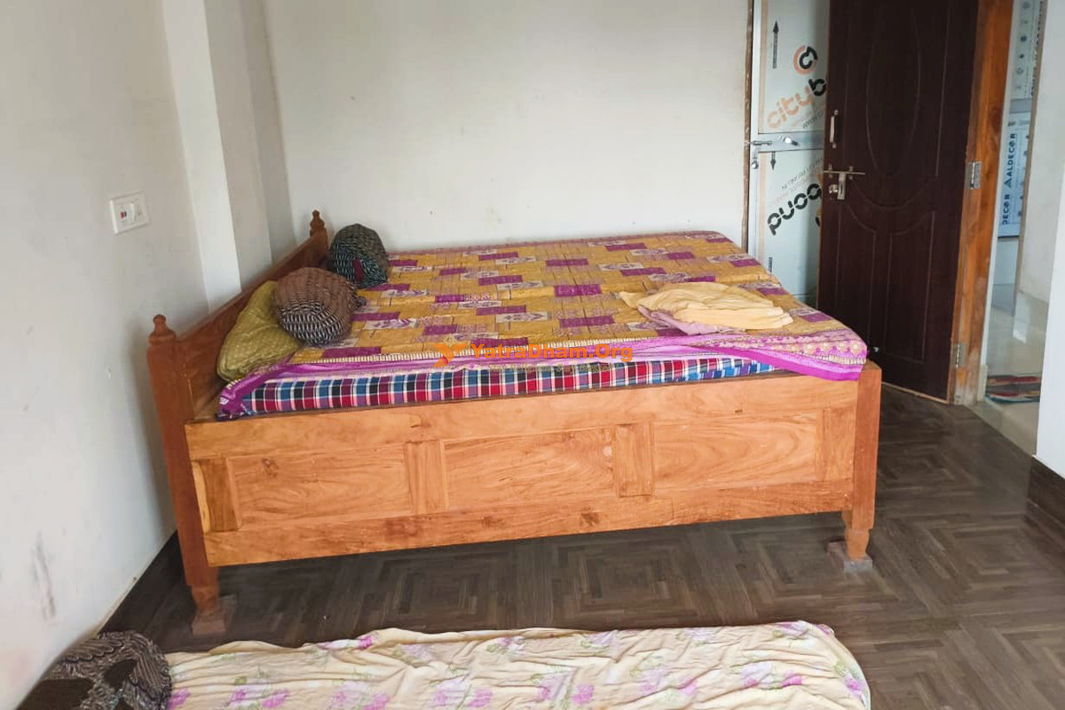 Siliguri Ashram Sona Chand Mathpati Deoghar Room