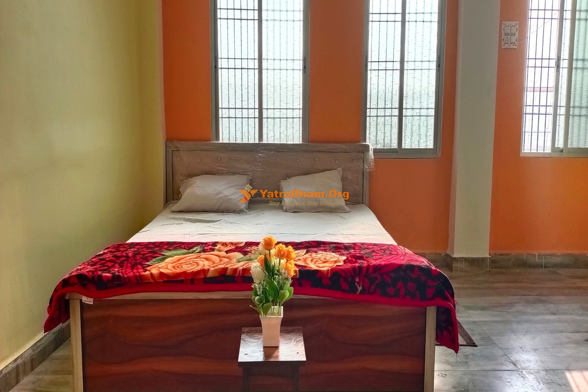 Hotel Putri Palace Vindhyachal 2 Bed Suit Room