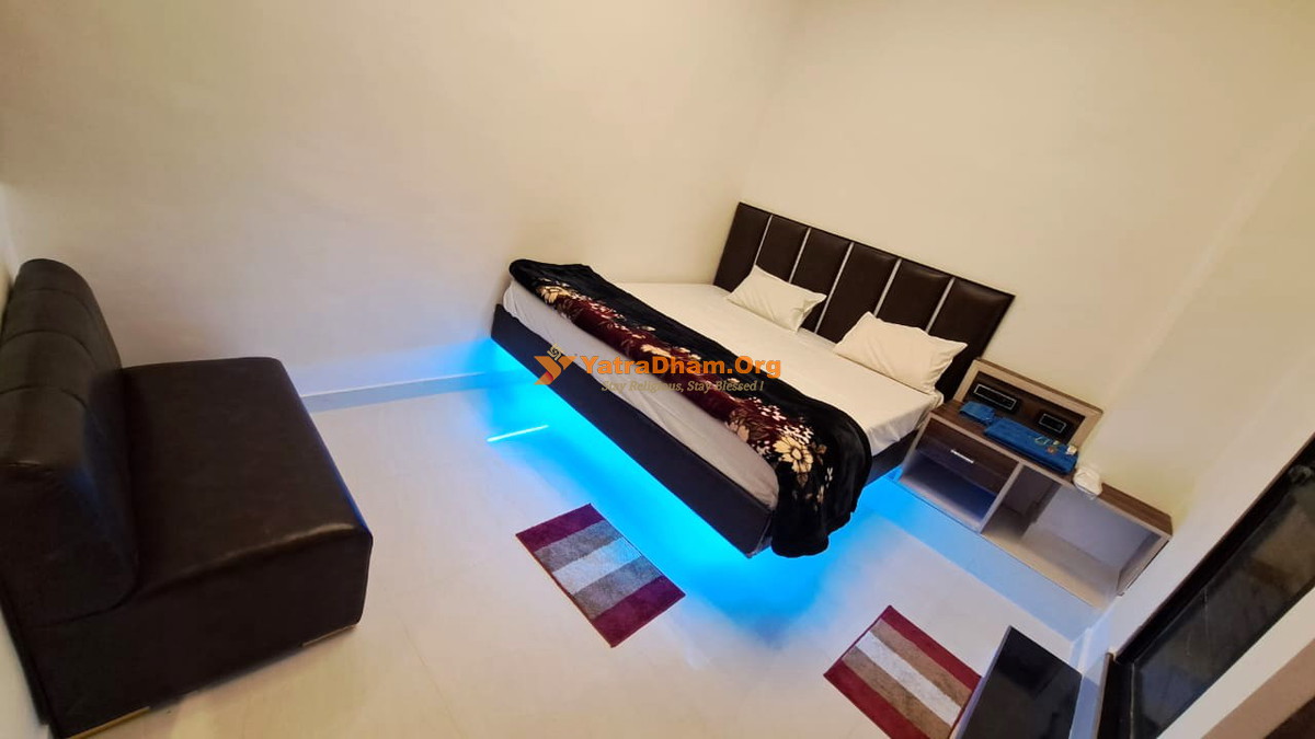 Ayodhya Kanha Guest House 2 Bed Room View 