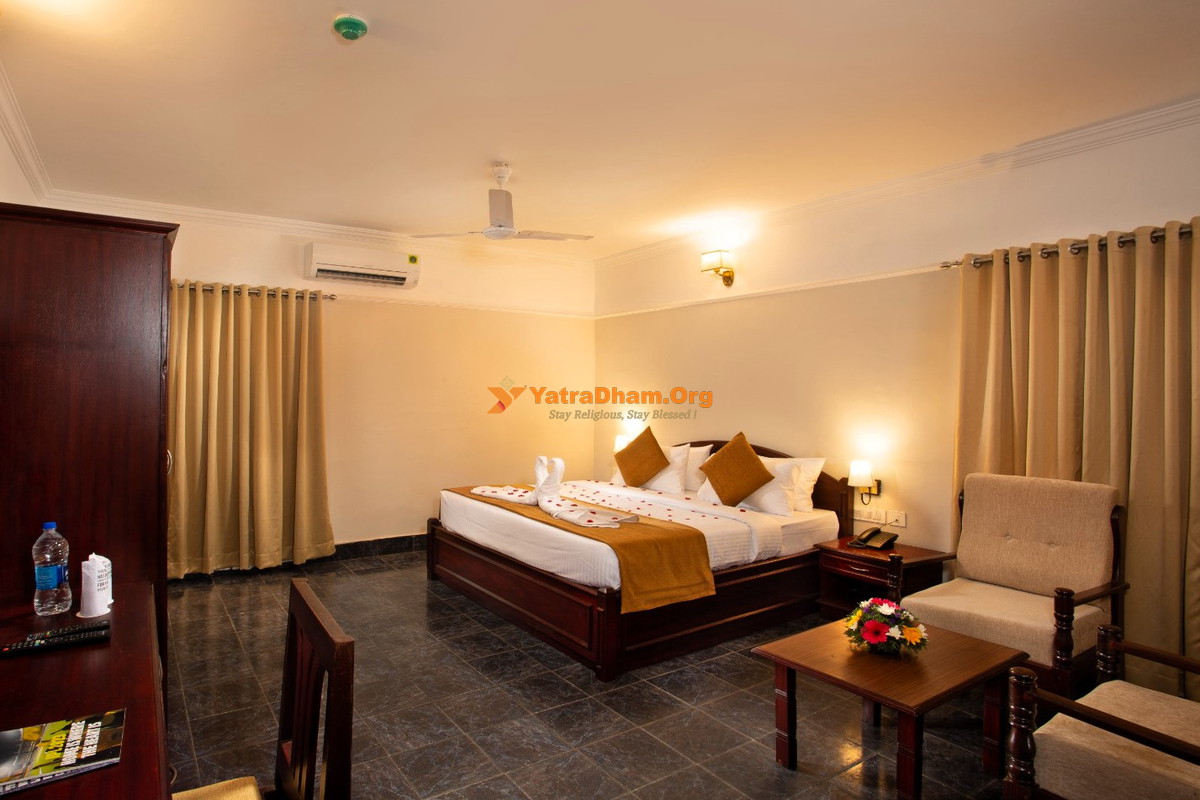 Thiruvananthapuram Hotel Keerthi 2 Bed Room View