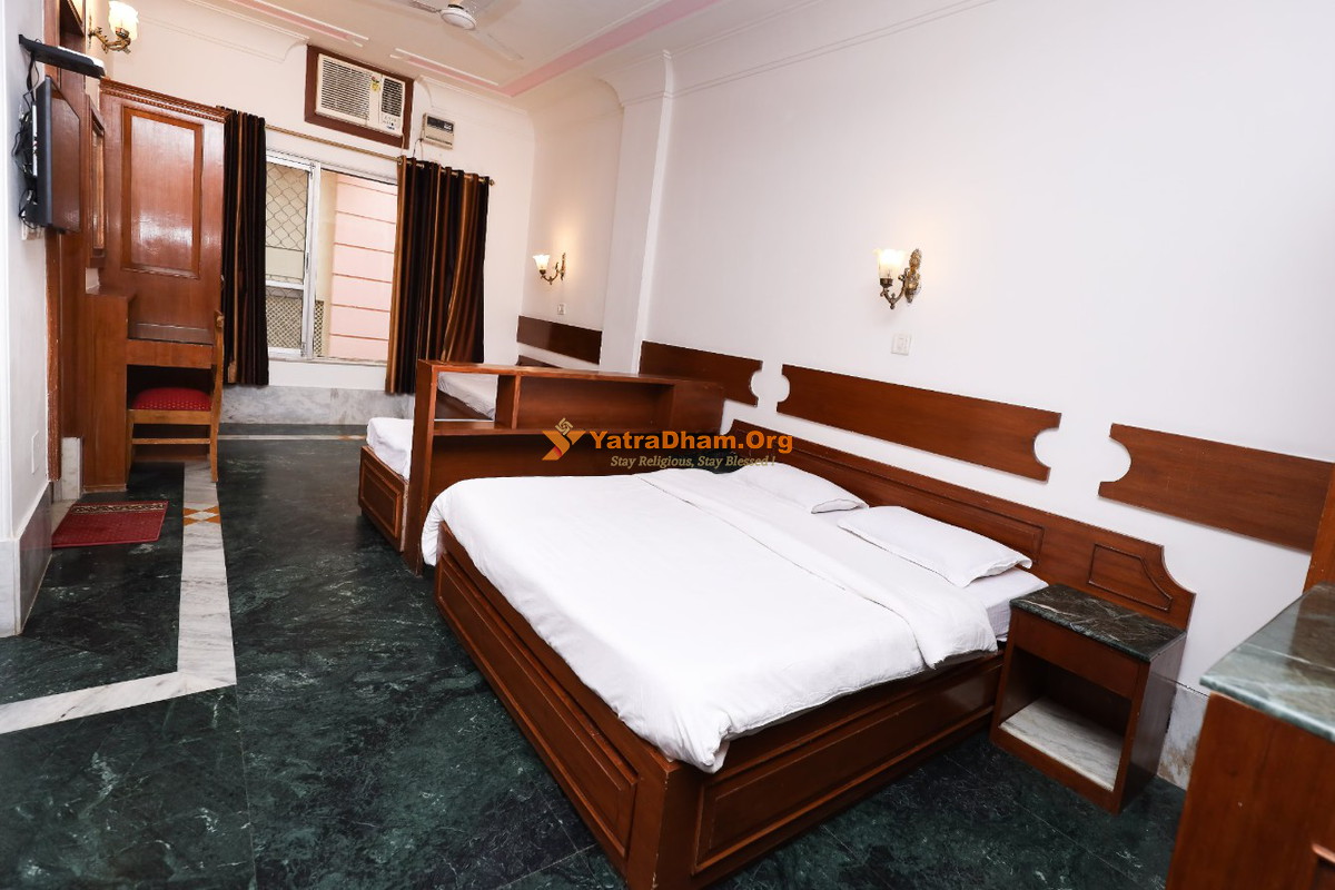Ananda Krishna Van Vrindavan 4 Bed Room