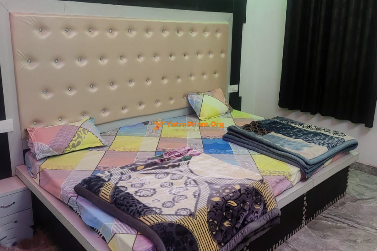 Gaya Yatri Niwas Kaila Devi 2 Bed Room View