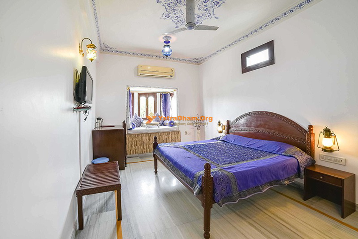 Sargam Sadan Udaipur Room