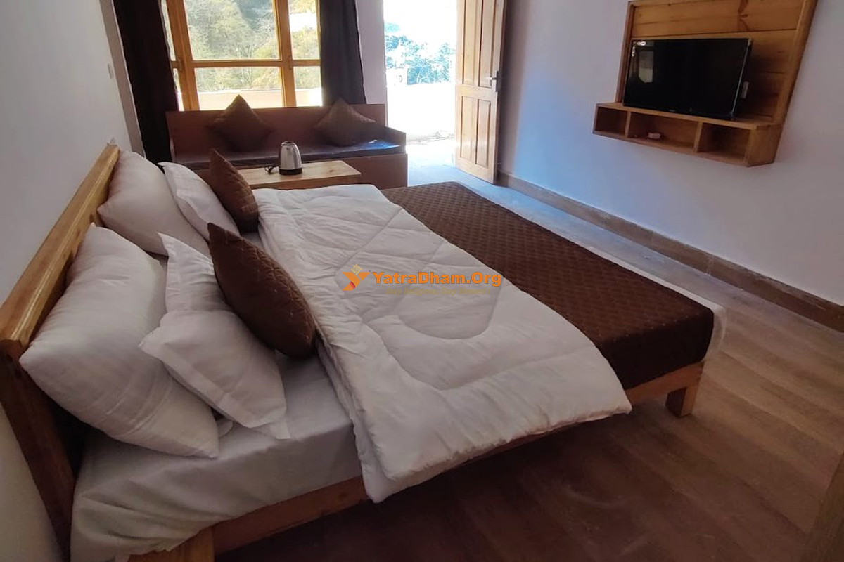 Hotel Shri Vikram Resort Barkot (Yamunotri) 2 Bed Room View