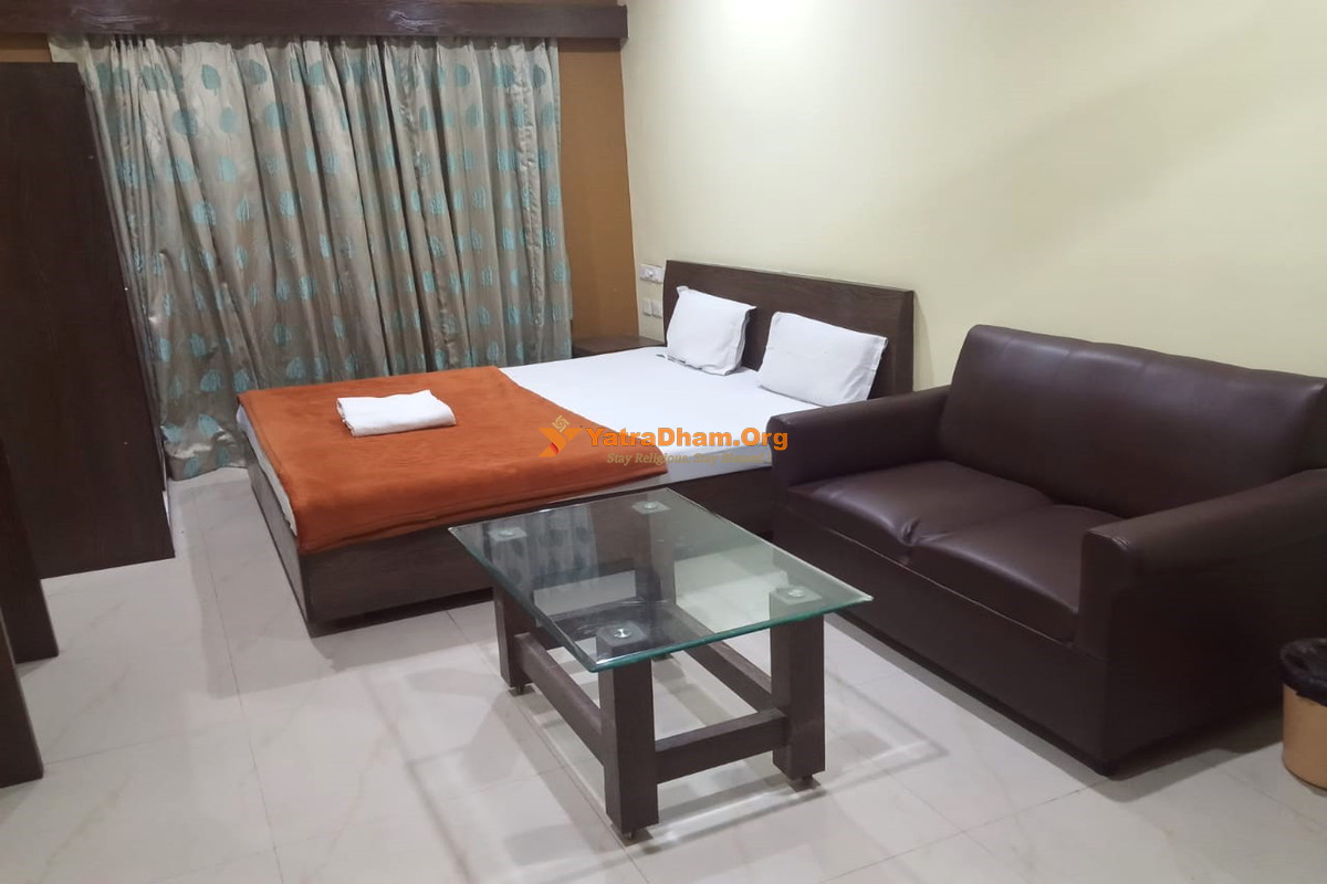 Jagannath Puri Shree Vishnu Darshan Holiday Home 2 Bed Room View