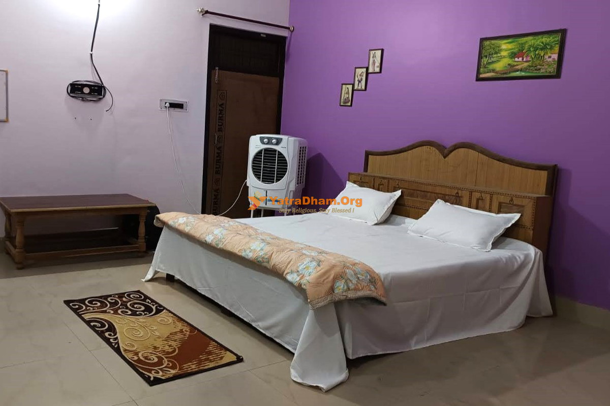 Gyan Home Stay Ayodhya 2 Bed Room