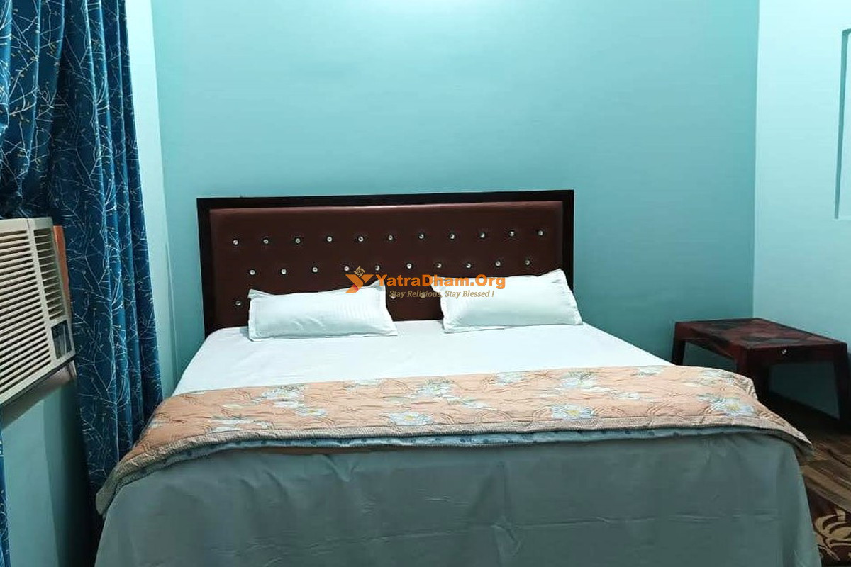 Gyan Home Stay Ayodhya 2 Bed Room