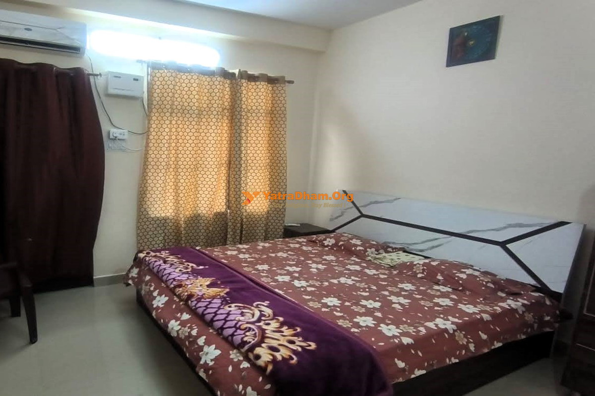Vaidehi Kunj Homestay Ayodhya Room