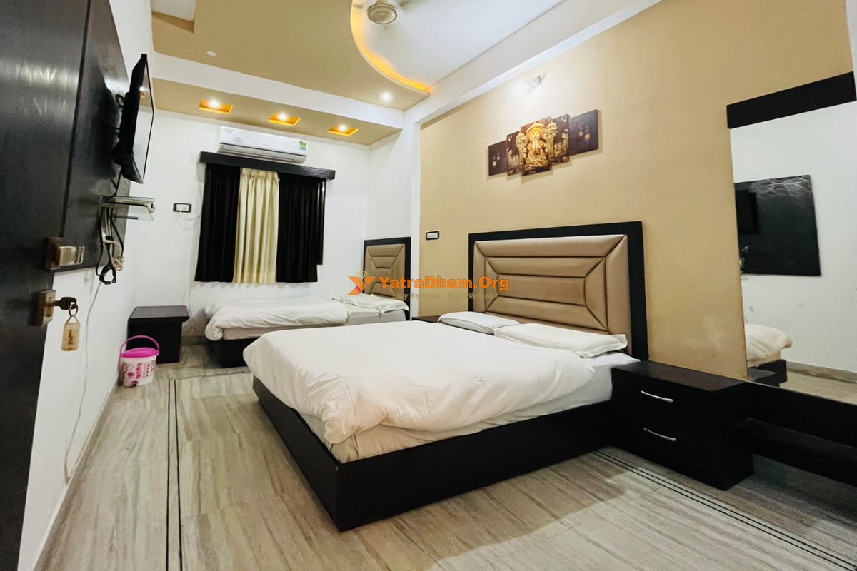 Hotel Vinayaka Nathdwara 4 Bed Room