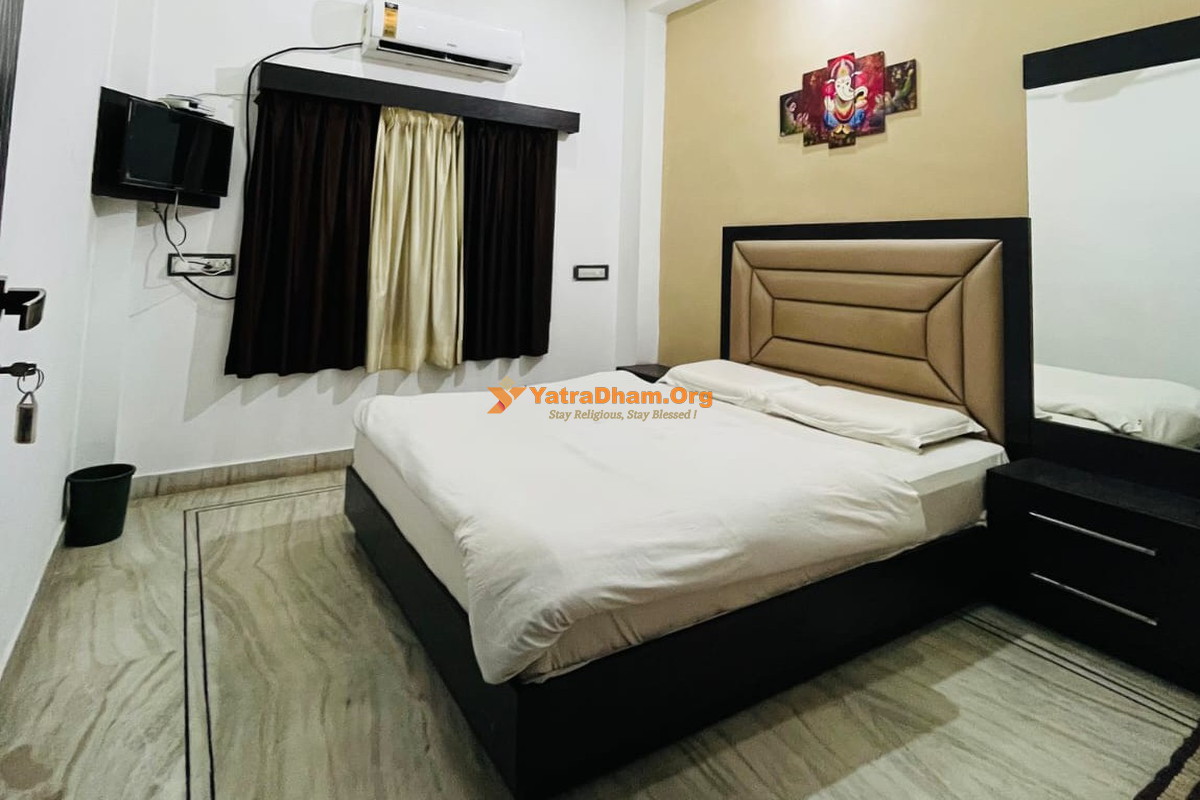 Hotel Vinayaka Nathdwara 2 Bed Room