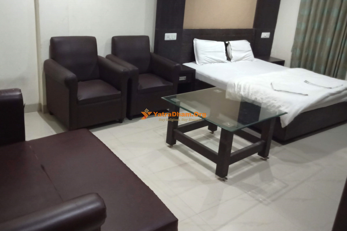 Jagannath Puri Shree Vishnu Darshan Holiday Home 2 Bed Room View